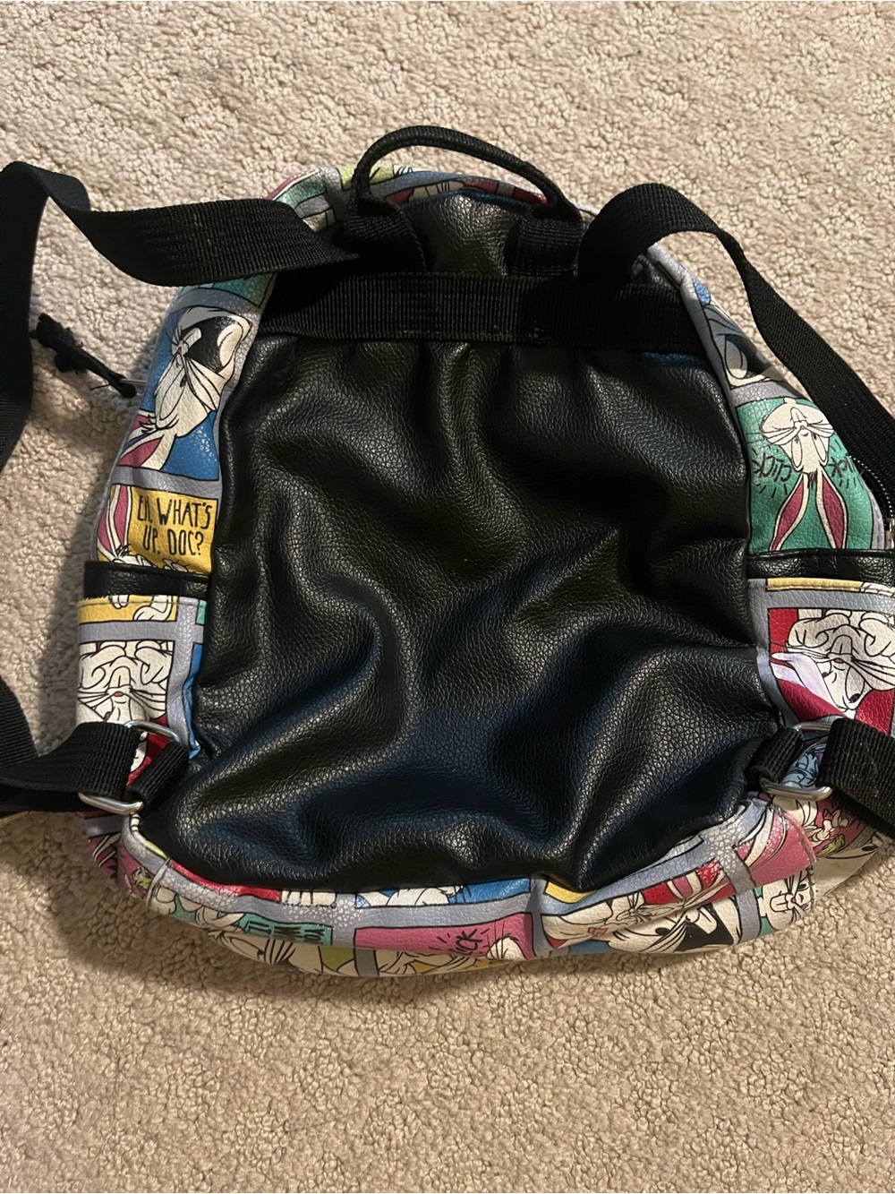 Bugs Bunny Comic-Print Mini Backpack – Multicolor - Picture 4 of 6